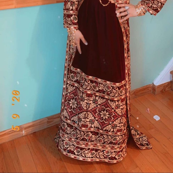 SOLD - Picture 2 of 4